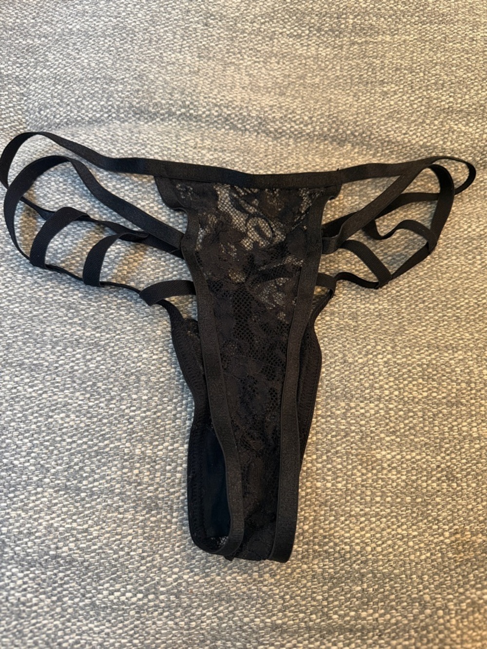 Starline Black Strappy Lace Bra & Panty Set Small/Medium - Picture 4 of 5